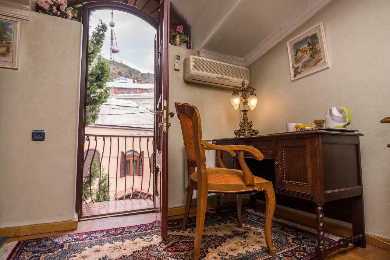 Lia'S Guest House 第比利斯 外观 照片