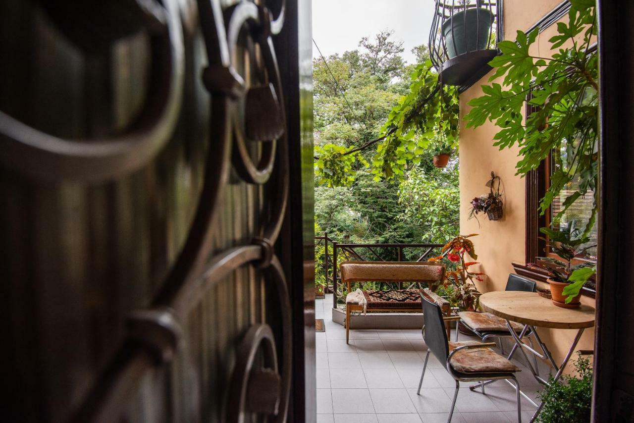 Lia'S Guest House 第比利斯 外观 照片